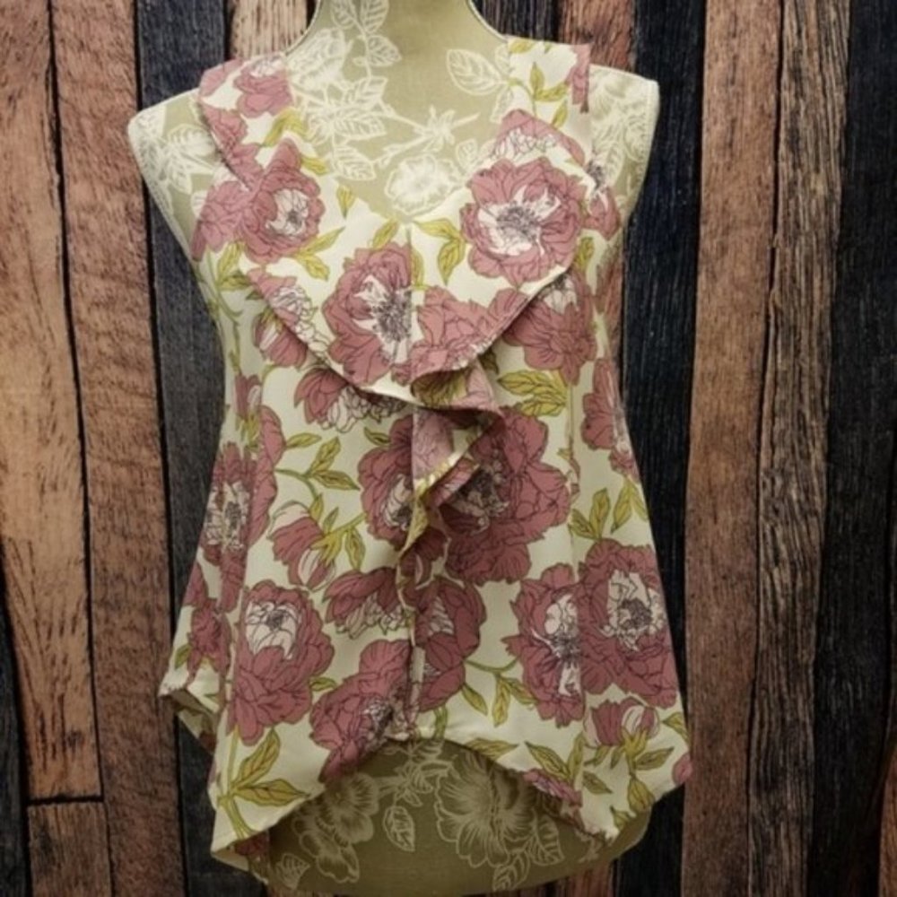 Floral Ruffle Front Handkerchief Hem Blouse